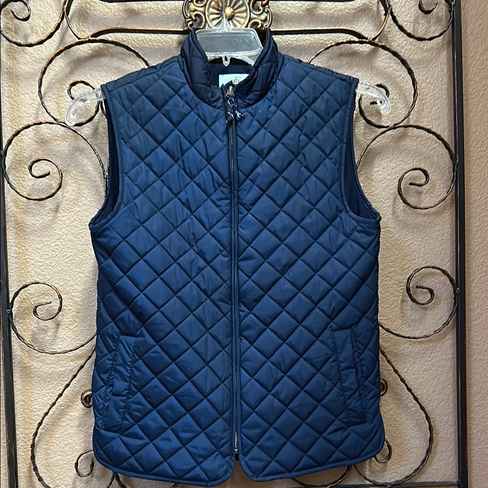 Class Club lightweight vest